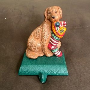 Eddie Bauer Home cast iron Golden Retriever stocking holder.